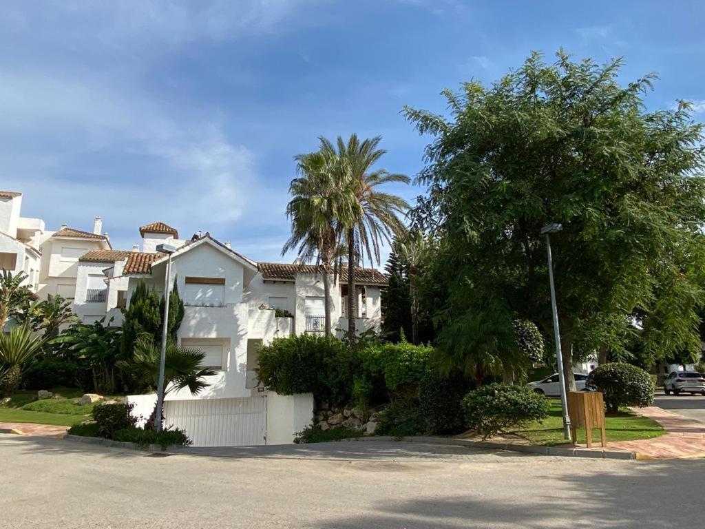 Apartamento En Playa Del Infante Rota Exterior foto